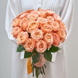 27 Roses 70 cm French Peach