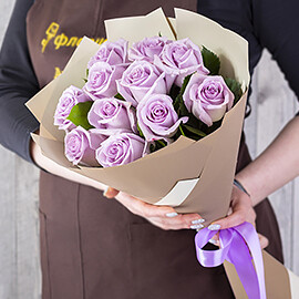 11 Эквадорских Лиловых Роз 50 см
