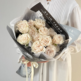 15 Французских Кремовых Роз 70 см