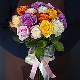 15 Ecuadorian Roses Mix 50 cm