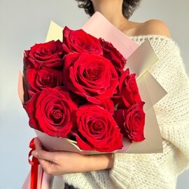 9 Роз 60 см Эквадорские Красные