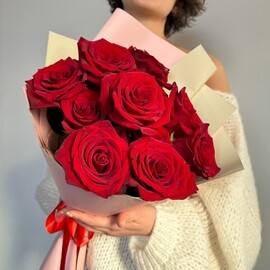 9 Эвадорских Красных Роз 60 см