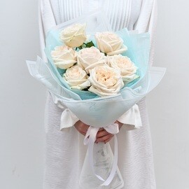 7 Roses 80 cm French White