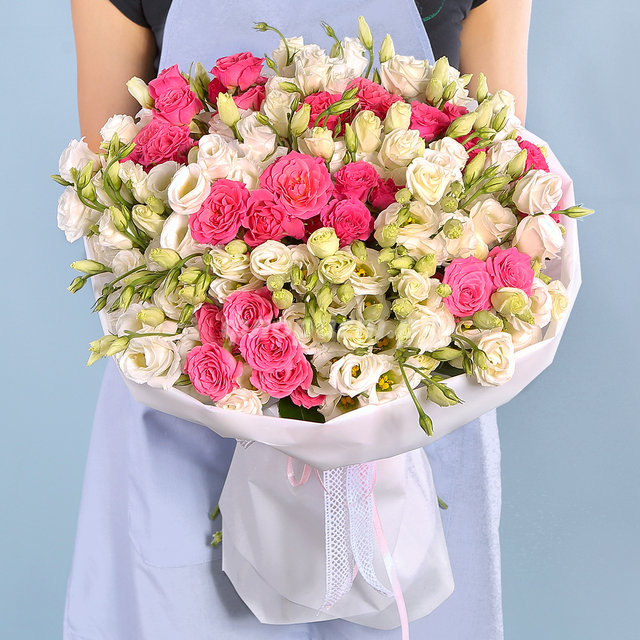 Eustoma and Roses, deluxe
