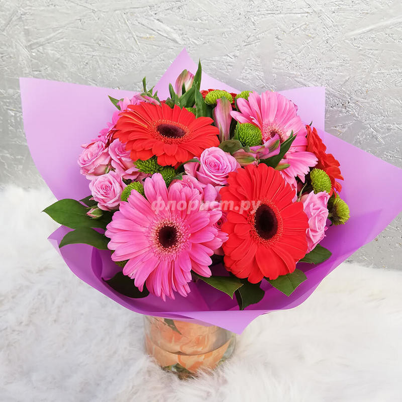 Bouquet with Bright Gerberas, standard