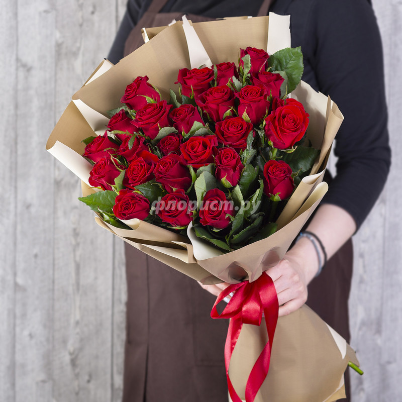 Букет из Красных Роз, 25 роз