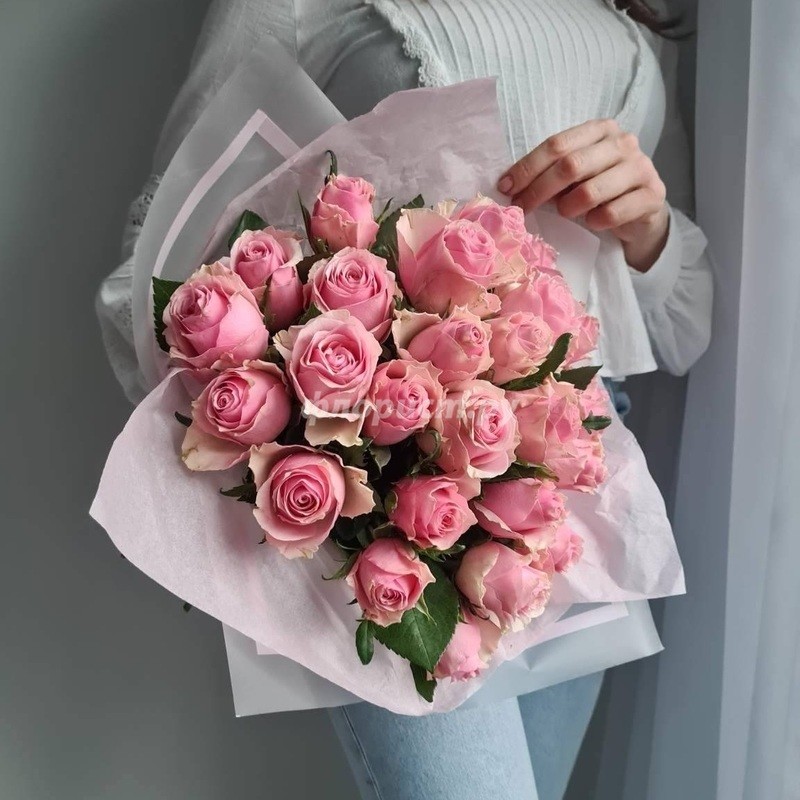 29 pink roses, standard
