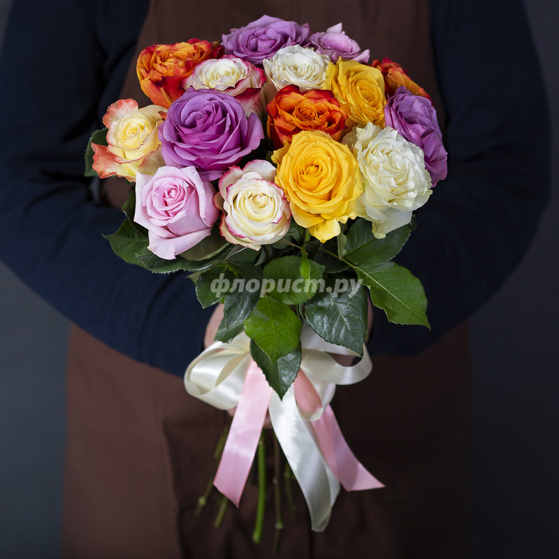 15 Эквадорских Роз Микс 60 см, 15 роз