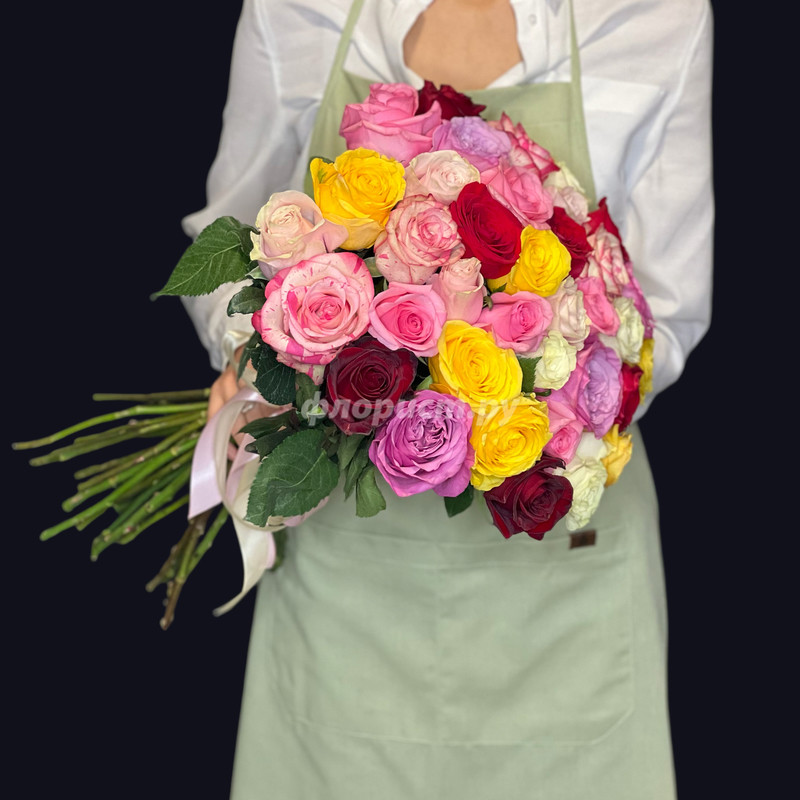 Букет Разноцветных Роз, 36 роз