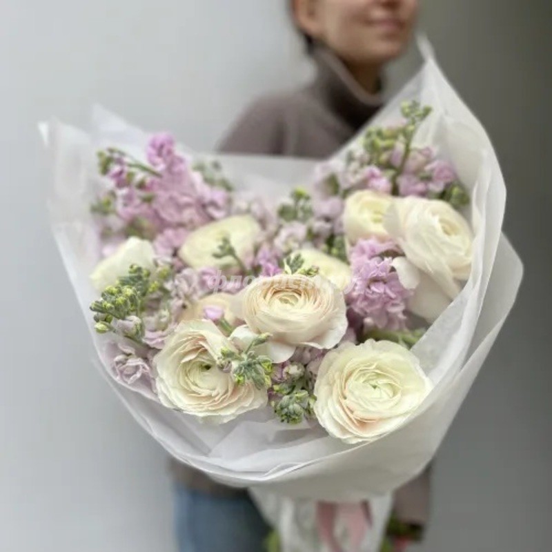 Ranunculus and Matthiola, standard