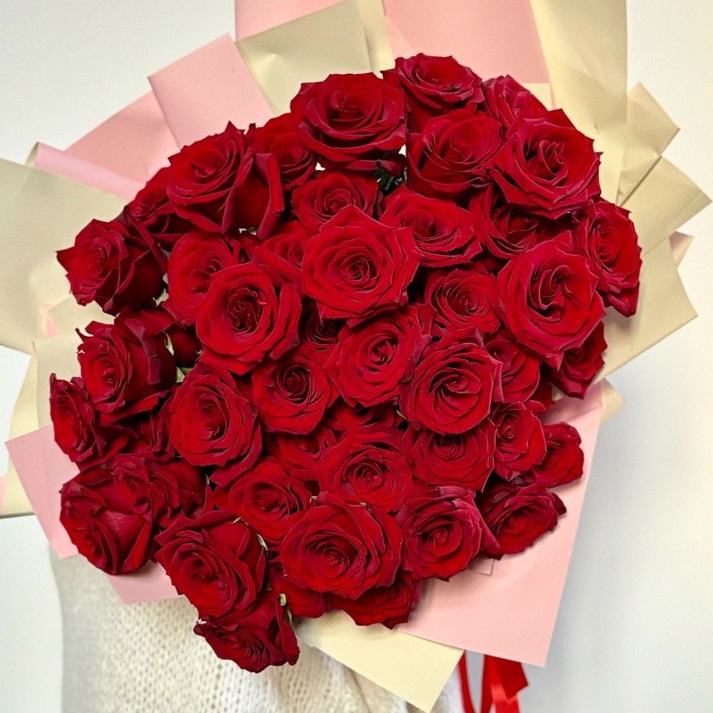 51 Эквадорская Красная Роза 60 см, 51 роза