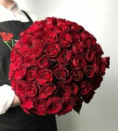 Букет из 51 красной розы