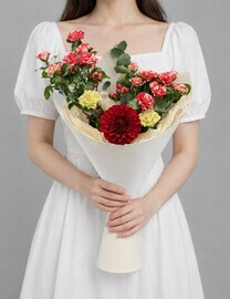 Bouquet with dahlia "Burgundy accent" with bush rose and dianthus