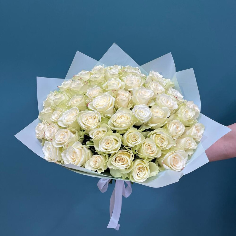 Bouquet of 51 white roses in designer decoration 50 cm, standart