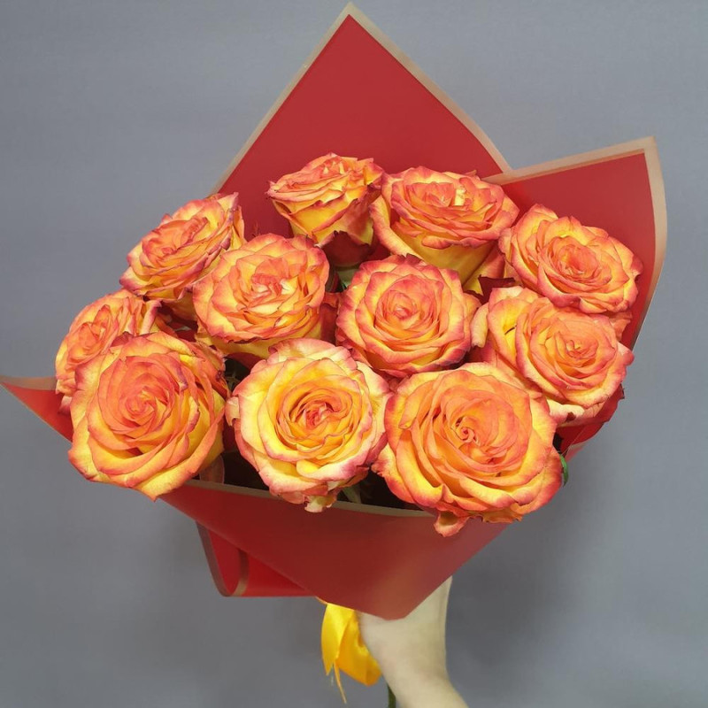 Bouquet of 11 red-orange roses, standart