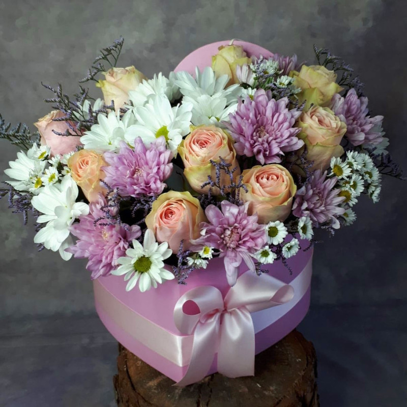 Bouquet in a box "heart" 0064367, standart