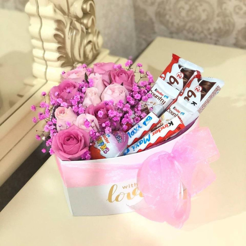 Bouquet in a box with chocolate, standart