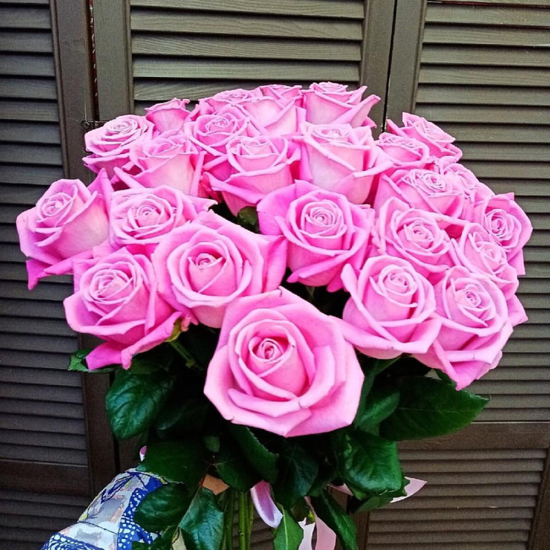 Bouquet of 25 pink roses 60 cm, standart