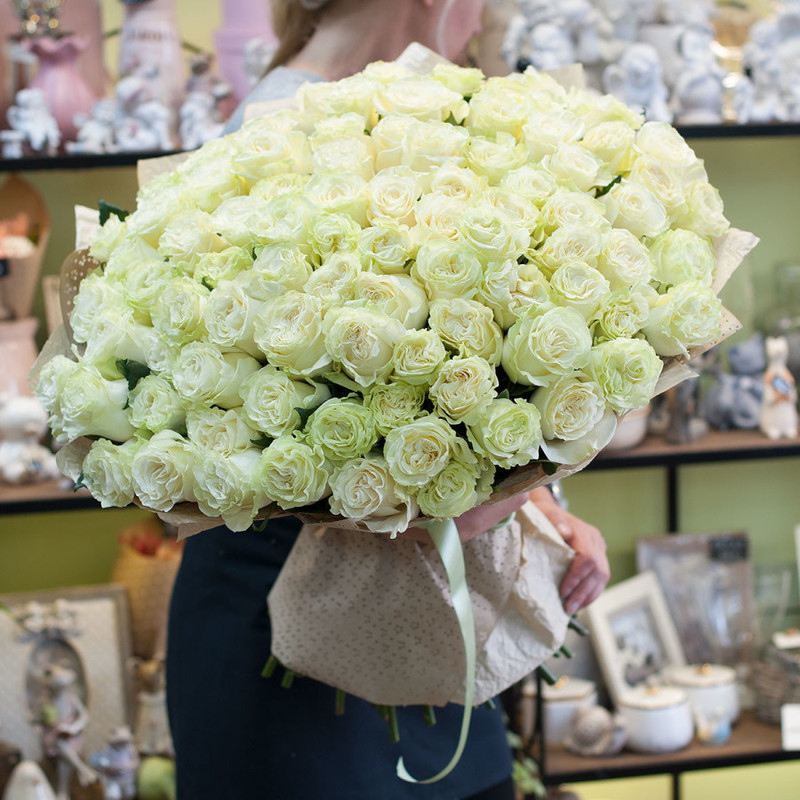 Bouquet of white roses (101 roses), standart