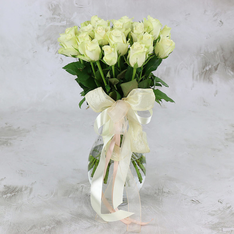 Bouquet of 25 white roses 40 cm, premium