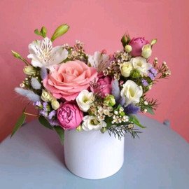 Box with flowers "Amalia"