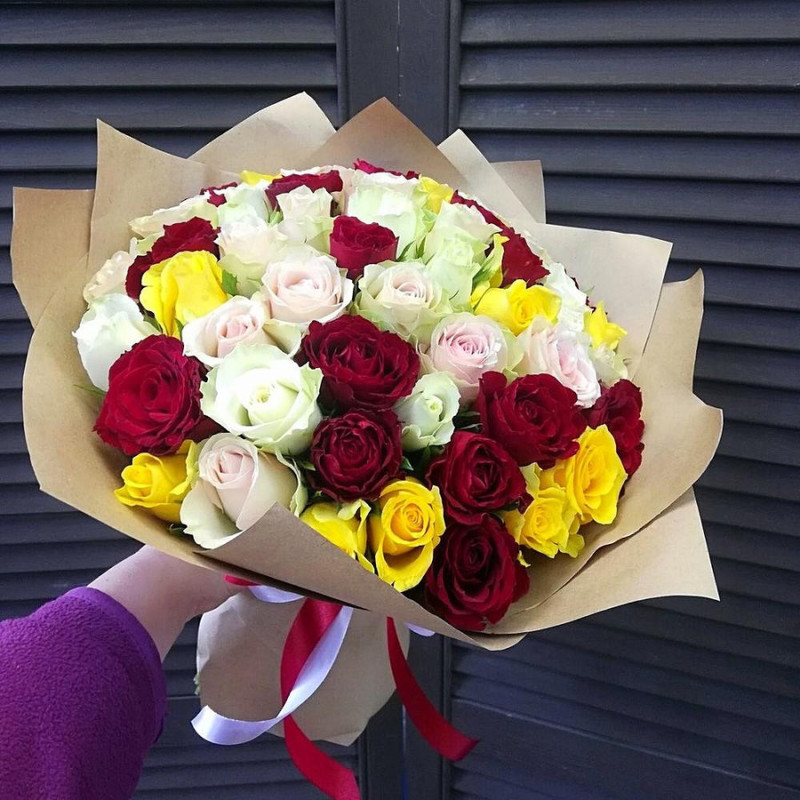 Bouquet of 51 roses in craft paper, standart