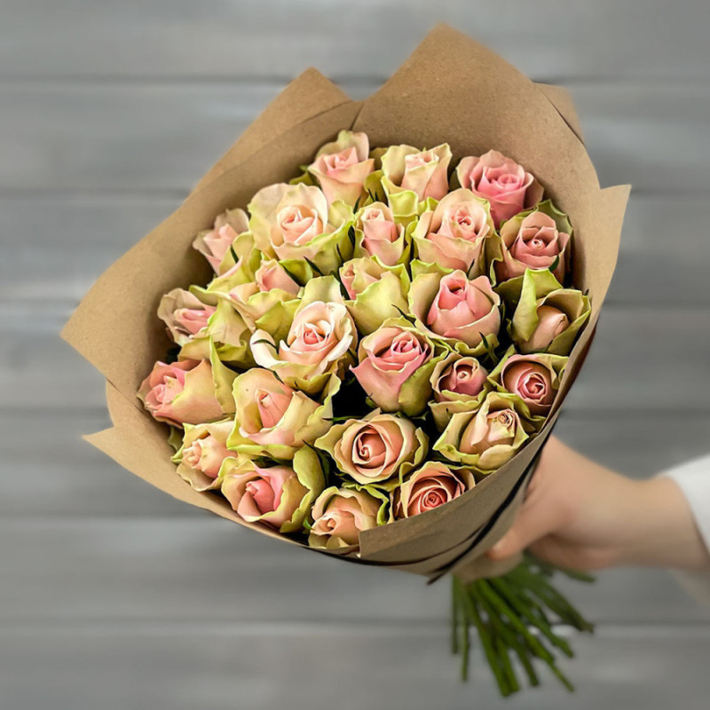 Bouquet of green-pink roses 40 cm in craft, premium