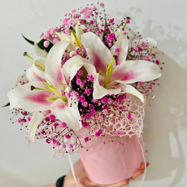 Lilies in a hatbox