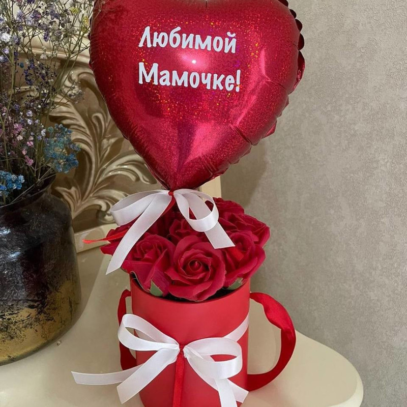 Soap roses for mom with a balloon, standart