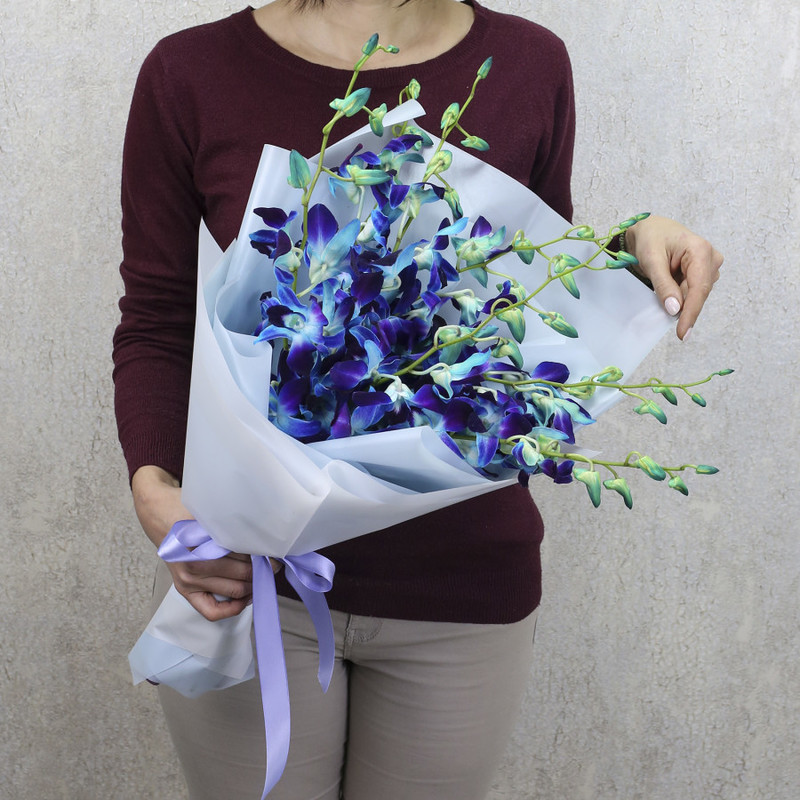 Bouquet of 7 branches of orchids "Azure wind", standart