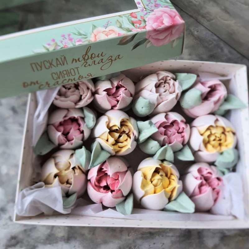 Box with marshmallow flowers "Shine", standart