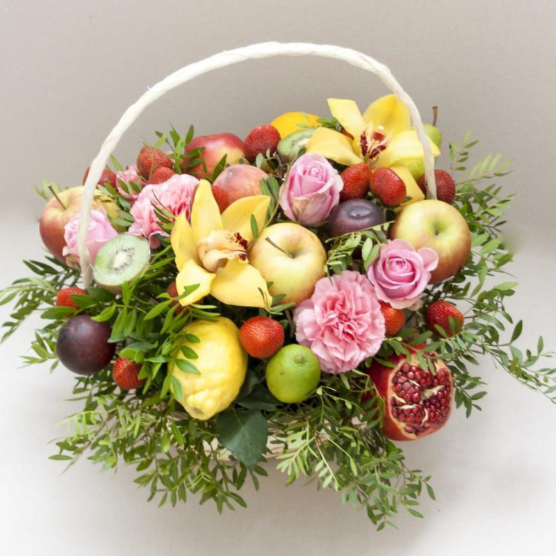 Fruit and flower basket with gift, standart