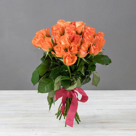 Букет из 25 оранжевых кенийских роз