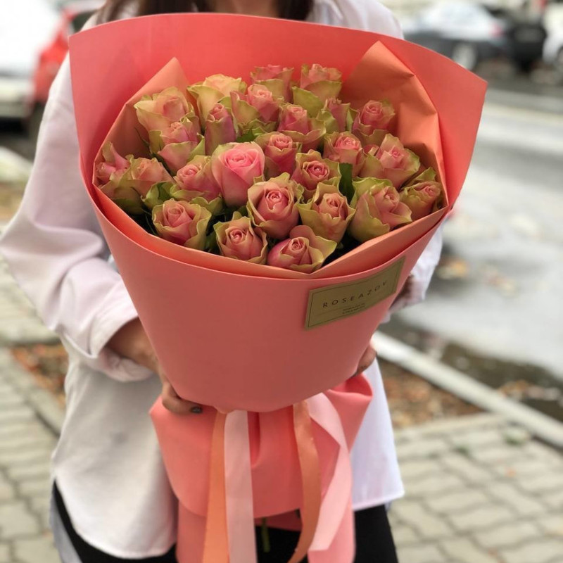 Mono bouquet of 25 roses, standart