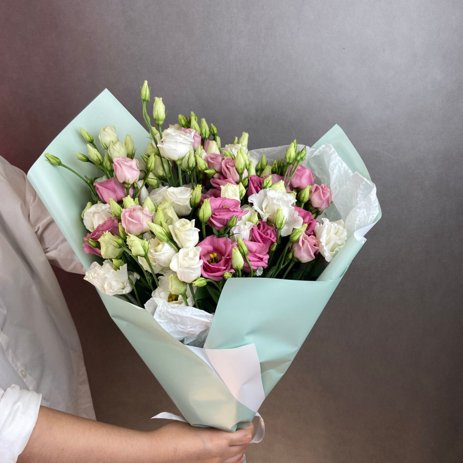 Bouquet with white and pink eustoma Mix, vendor code: 333088353 