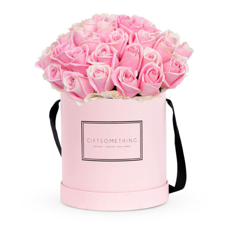 Hat box with pink rose, standart