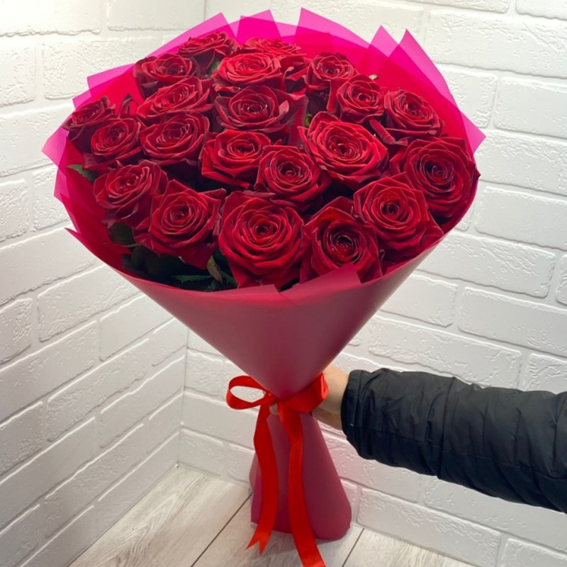 Bouquet of 21 red roses 60 cm, standart