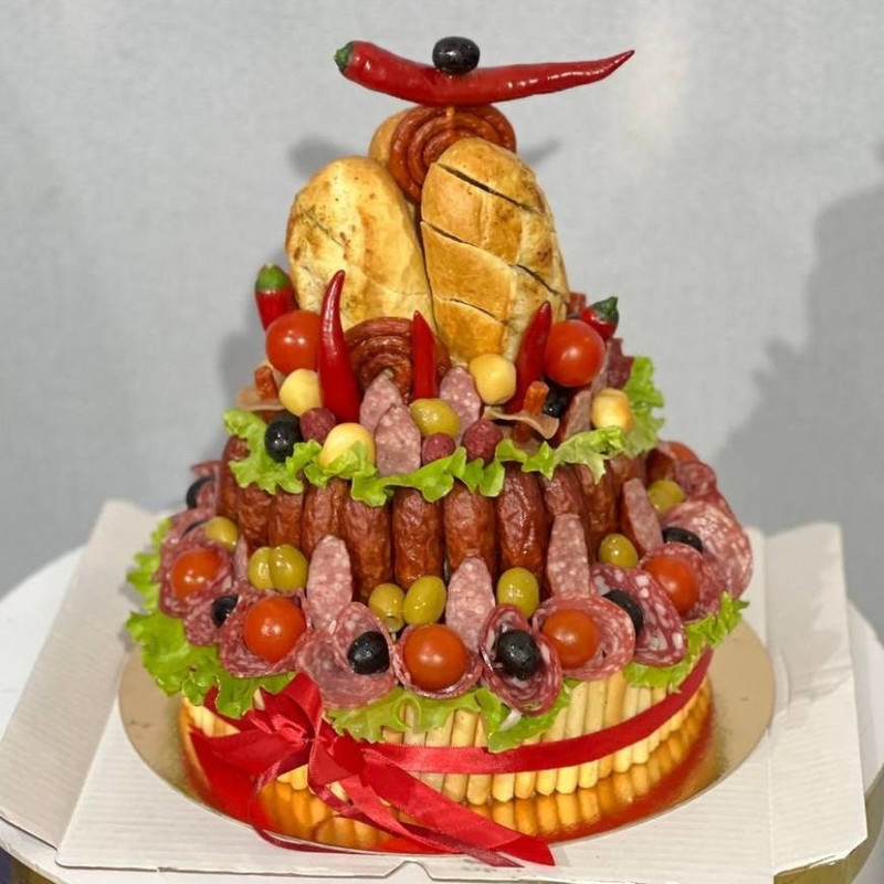Giant Sausage and Appetizer Cake, standart
