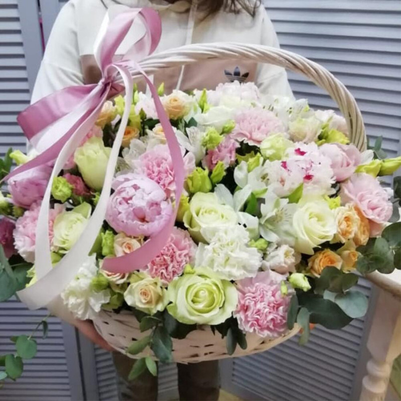 Basket with flowers "Everything for you!", standart
