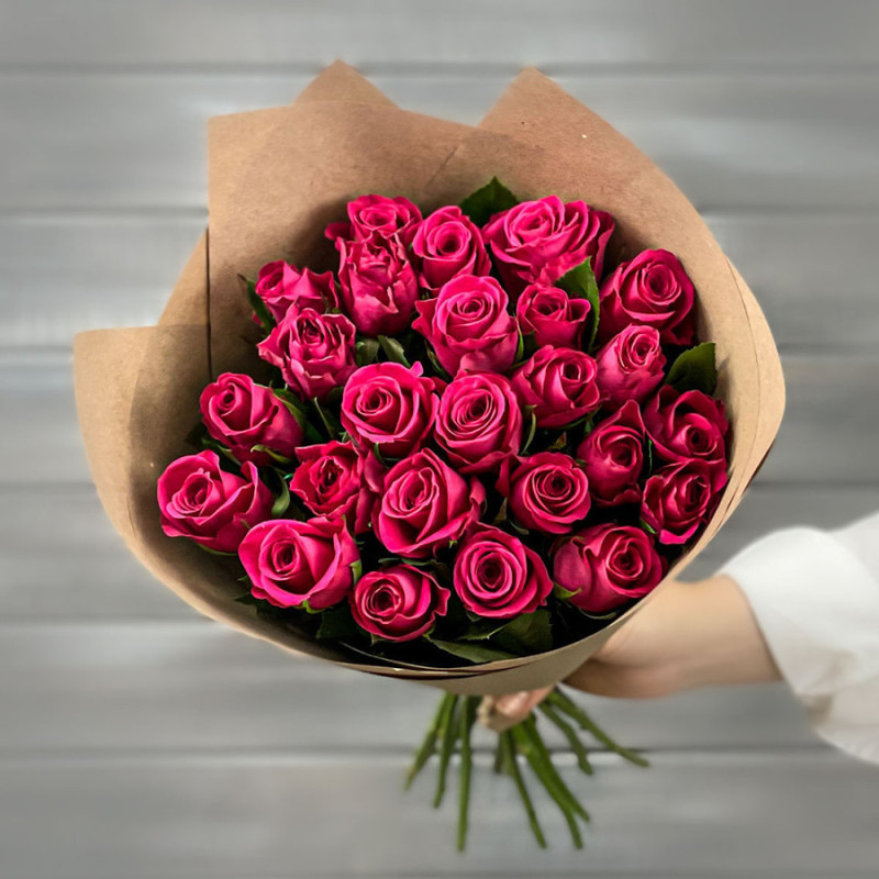 Crafted bouquet of crimson roses 40 cm, premium