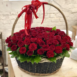 Basket of 101 red roses