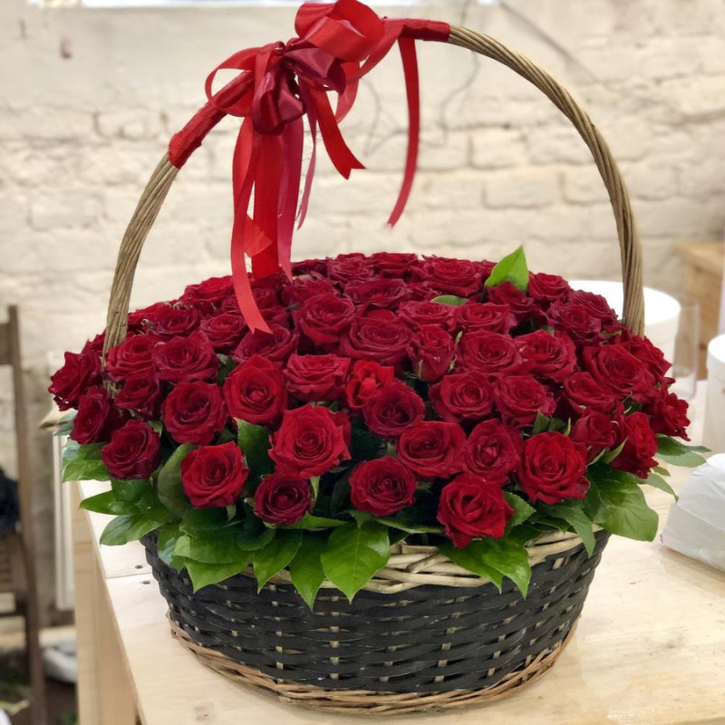 Basket of 101 red roses, standart