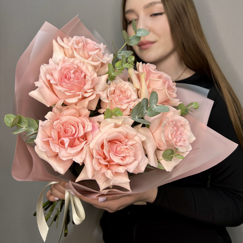 French roses with eucalyptus, standart