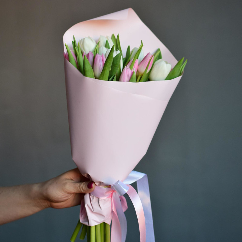 Mono-bouquet of tulips в„–3, standart