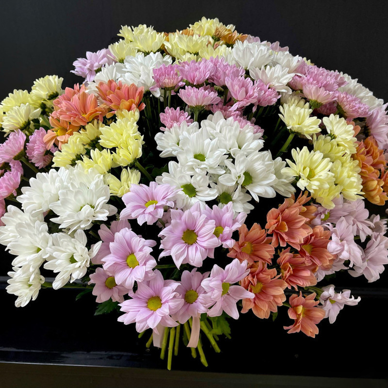 Bouquet of 21 spray chrysanthemums (code 68), standart