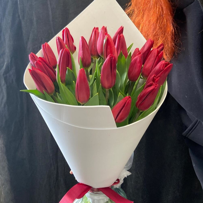 bouquet of 25 red tulips, standart