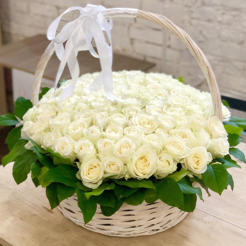 Basket of 101 white roses, standart