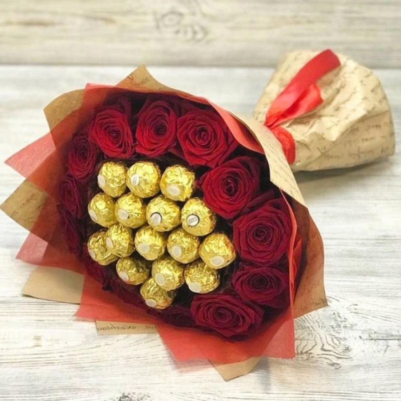 Bouquet with roses and sweets, standart