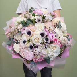 Bouquet of flowers "Miss Universe"