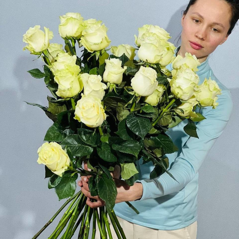 Bouquet of 25 white roses, standart